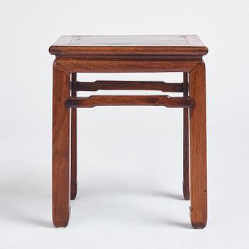 A small huali table/stool 'Fangdeng', 17/18th century.