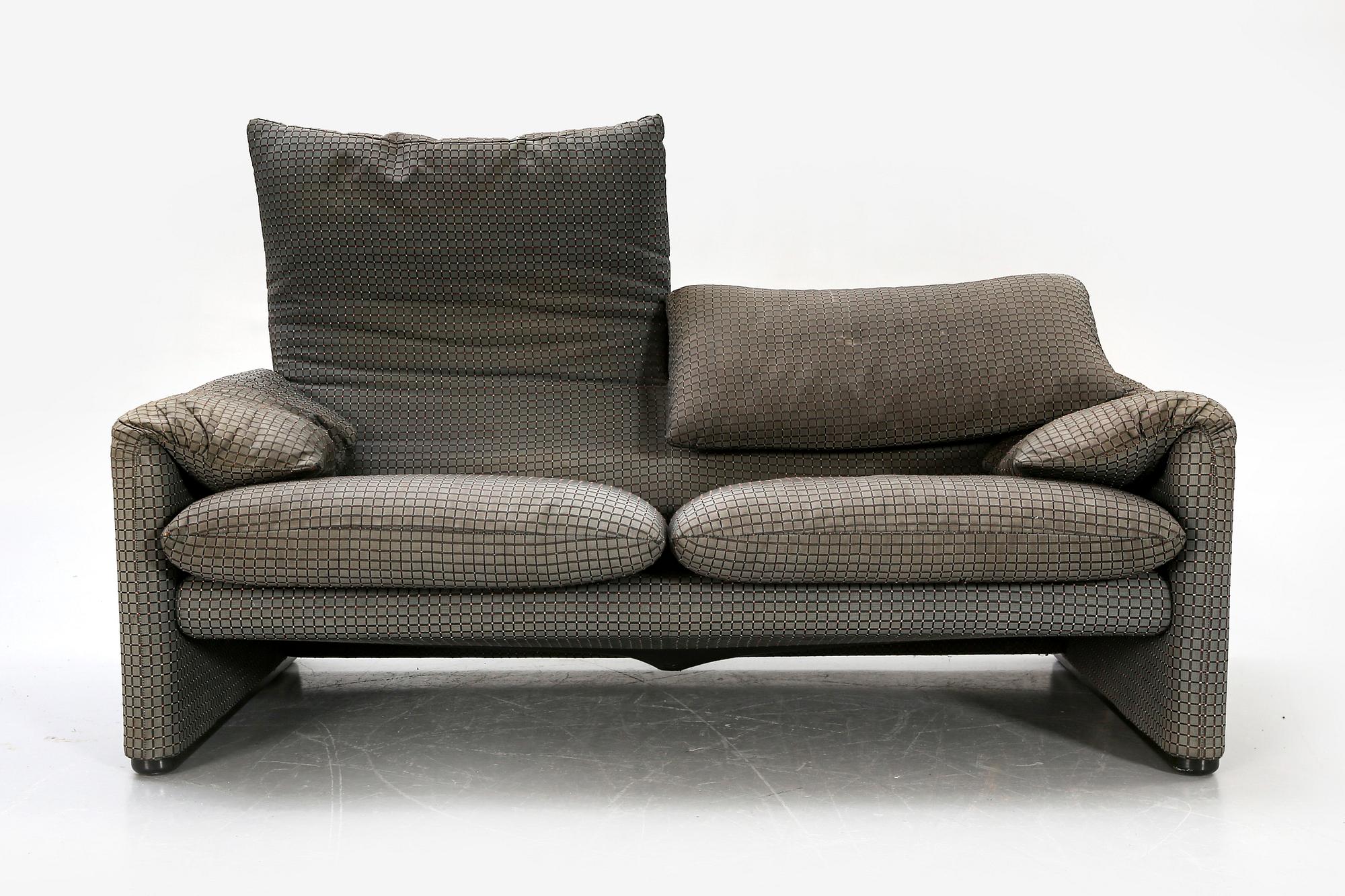 Vico Magistretti, soffa "Maralunga"för Cassina 1900-talets senare del.