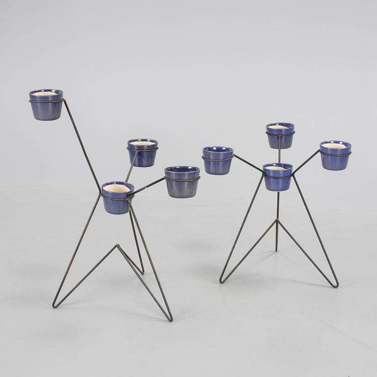 BLOMSTÄLLNINGAR, 2st, med ytterfoder från Upsala Ekeby, 1950/60-tal.