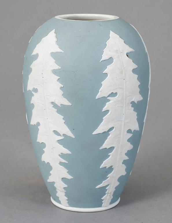 VAS, jasper ware, Gunnar Wennerberg, Gustavsberg, omkring 1900.