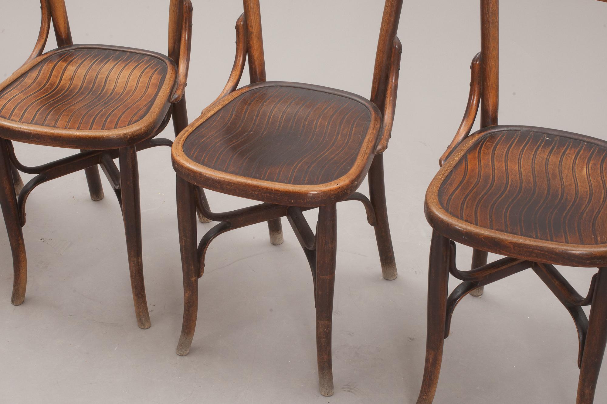 STOLAR, 4 + 2, bl a  Luis Suay, Fabrica de Musebles Curvados Valencia.