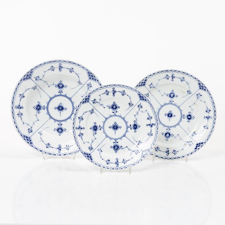 Royal Copenhagen, A 46 pieces "Blue Fluted Half Blond" service, 'Musselmalet', 1889-1922 and post 1923.