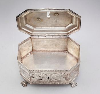 SOCKERSKRIN, silver, Maciej Nowakowski, Warsawa, 1851. Vikt ca 757 gram.