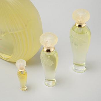 NINA RICCI, factices, six perfumebottles.