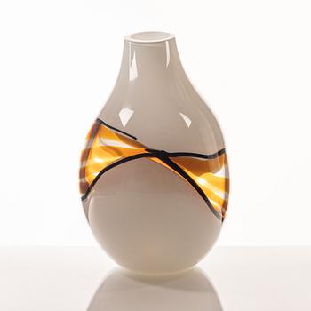 A Serguso glass vase, Murano, Italy.