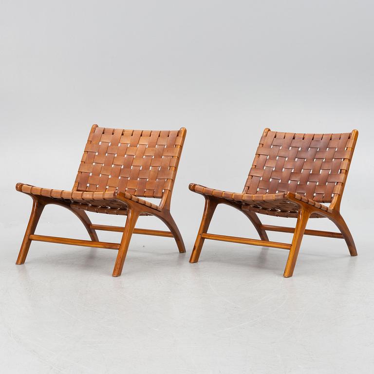 Armchairs, a pair, "Porto", Newport, 21st century.