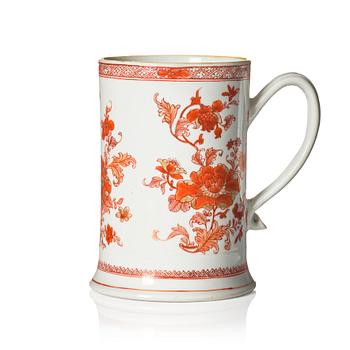 1213. An iron red tankard, Qing dynasty, Kangxi (1662-1722).