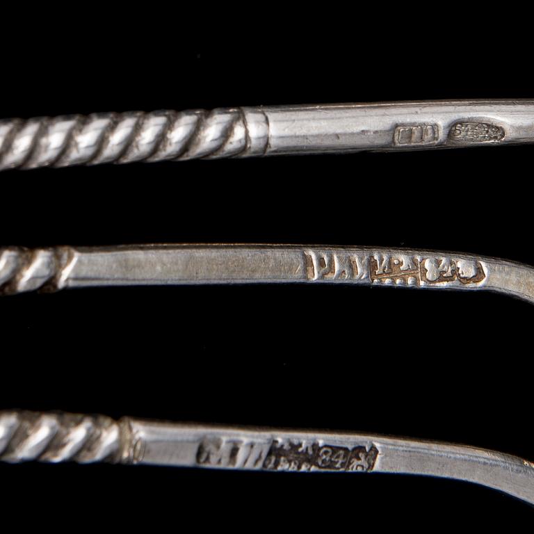 SKEDAR, 7 st, silver, Ryssland 1800-talets slut, 1900-talets början. Vikt 138 g.