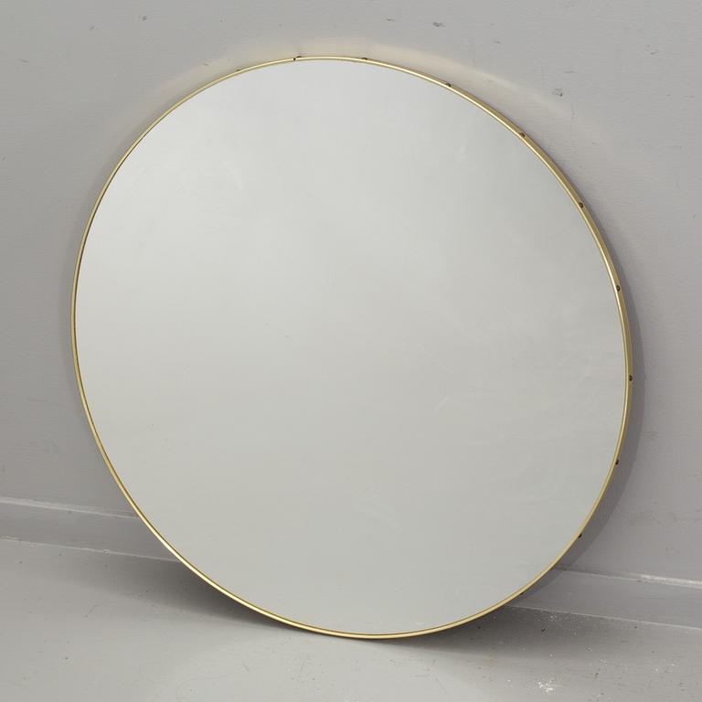 A mid 20th century mirror.