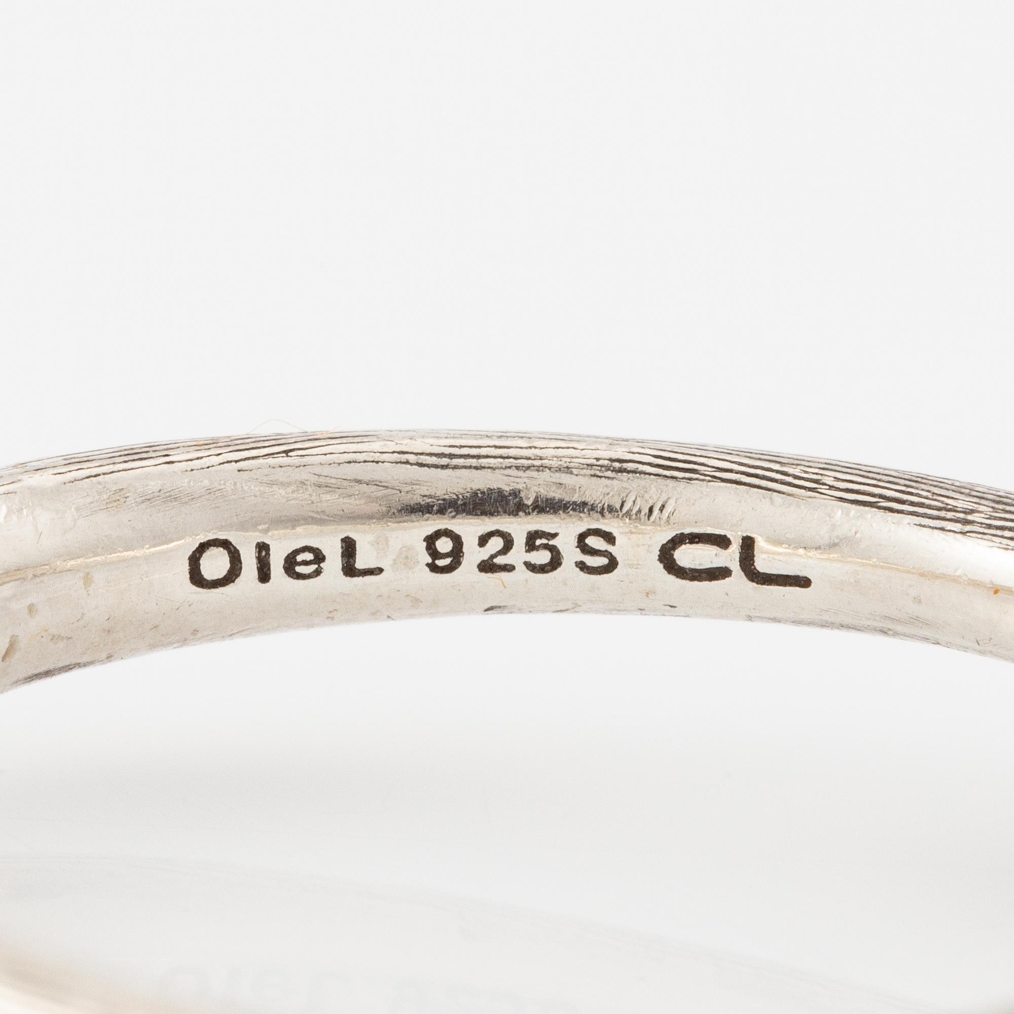 Ole Lynggaard, ring, "Lotus", silver, with cabochon-cut grey moonstone.