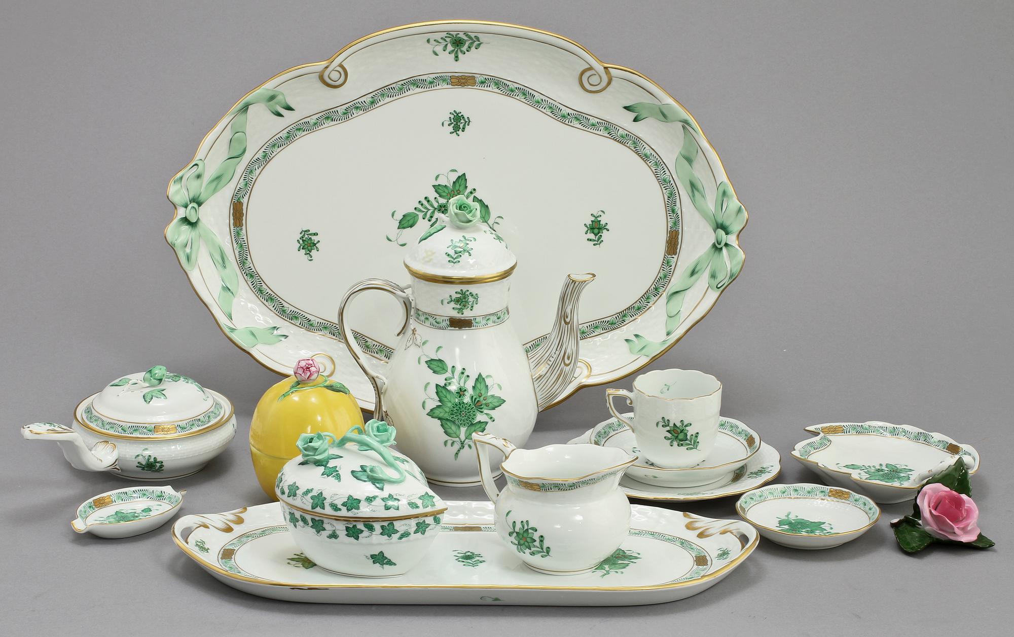 MOCCASERVIS, 33 delar, porslin, Herend, 1900-tal.