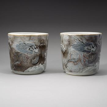 A pair of Chinese enamelled porcelain flower/scroll pots, first half of 20th Century.