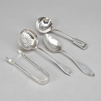PARTI SILVER, 4 delar, bland annat Carl Gustaf Lundberg, Kalmar, 1820, vikt ca 220g.