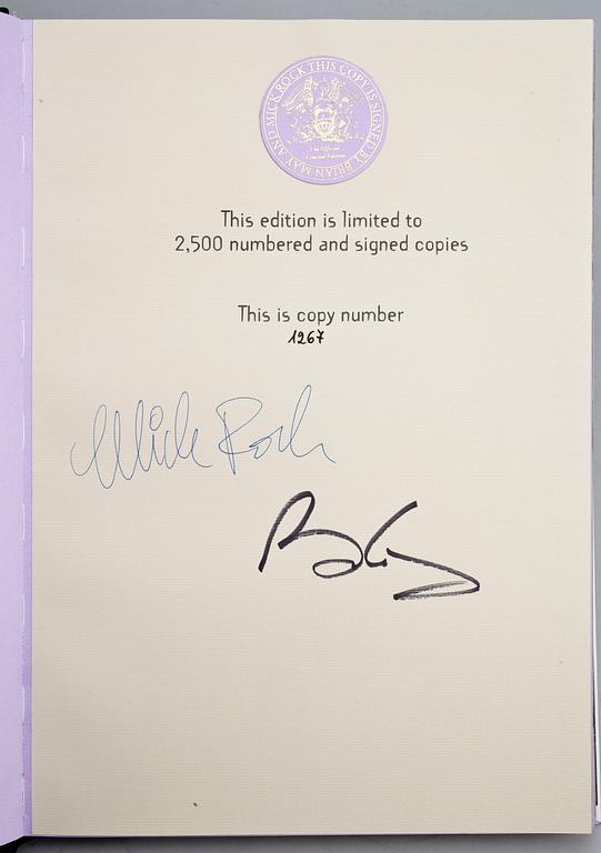 MICK ROCK, bok, "Killer Queen", numrerad, 1267/2500, signerad av Mick rock & Brian May, Genesis publications 2003.