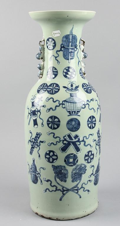 GOLVURNA, porslin, Kina, sen Qing, 1800-tal.