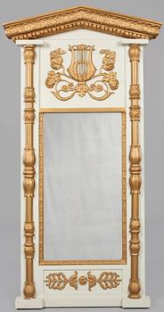 SPEGEL samt KONSOLBORD, empire, 1800-talets första hälft.