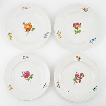 A set of 12 Meissen dishes, 18/19thth Century.