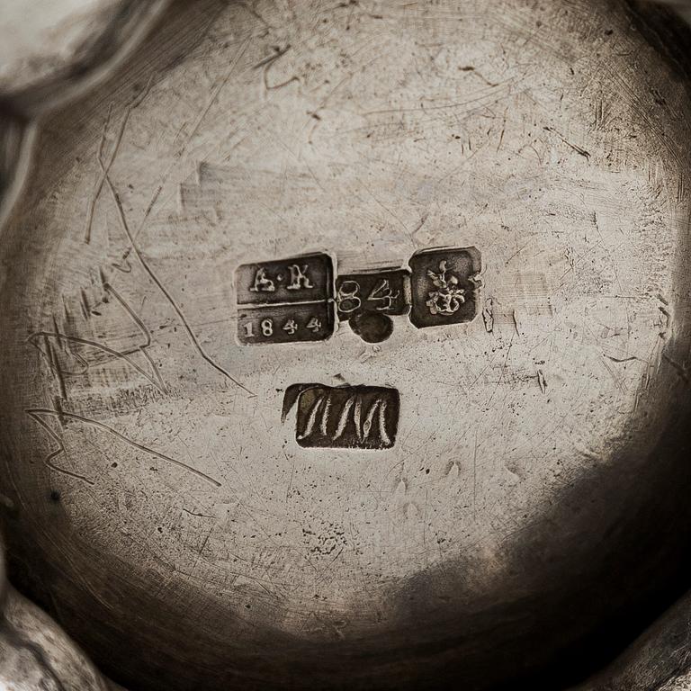 A silver sugar bowl, Moscow 1844. Unidentified maker's mark.