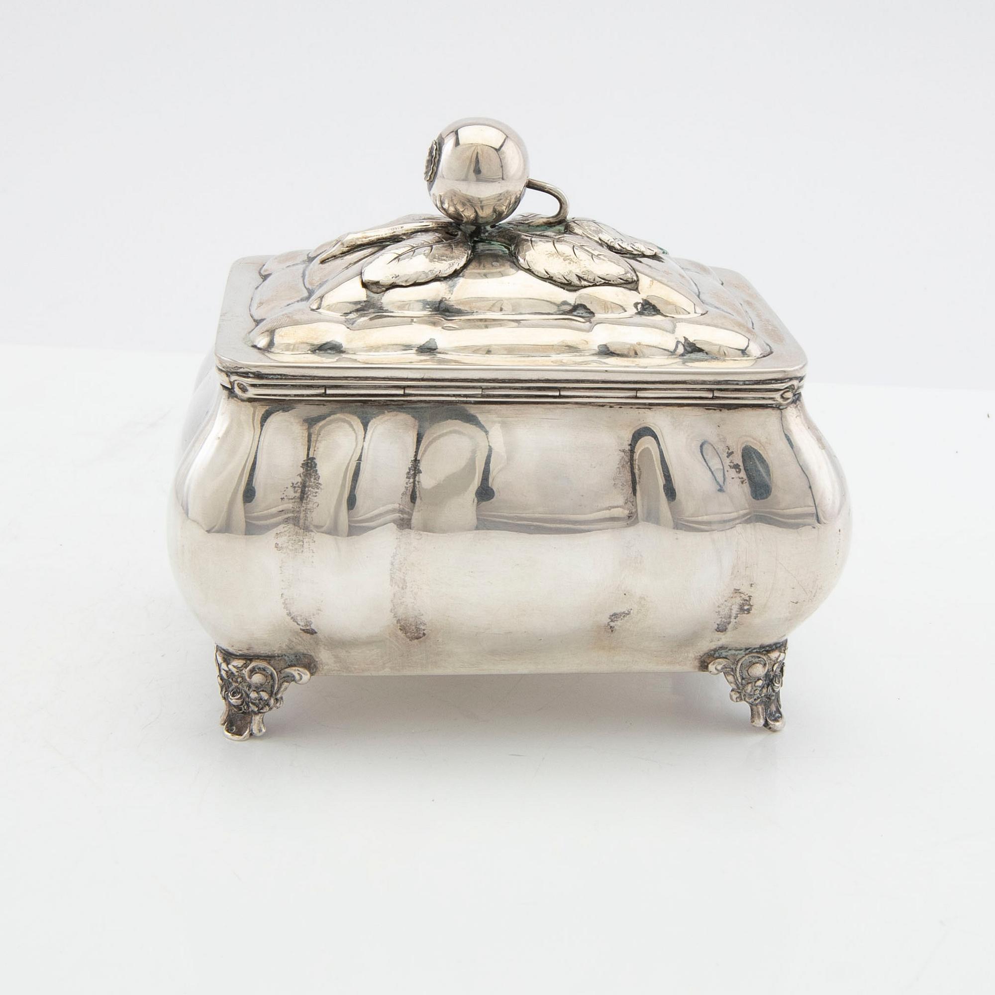 Sugar box Rococo style silver 20th century.