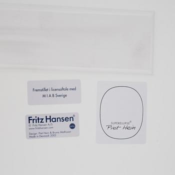PIET HEIN och BRUNO MATHSSON, matbord, "Superellipse",  MIAB för Fritz Hansen, 2003.