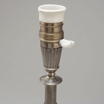 ERIK FLEMING, a pewter table light, Norrahammars tenn 1931.