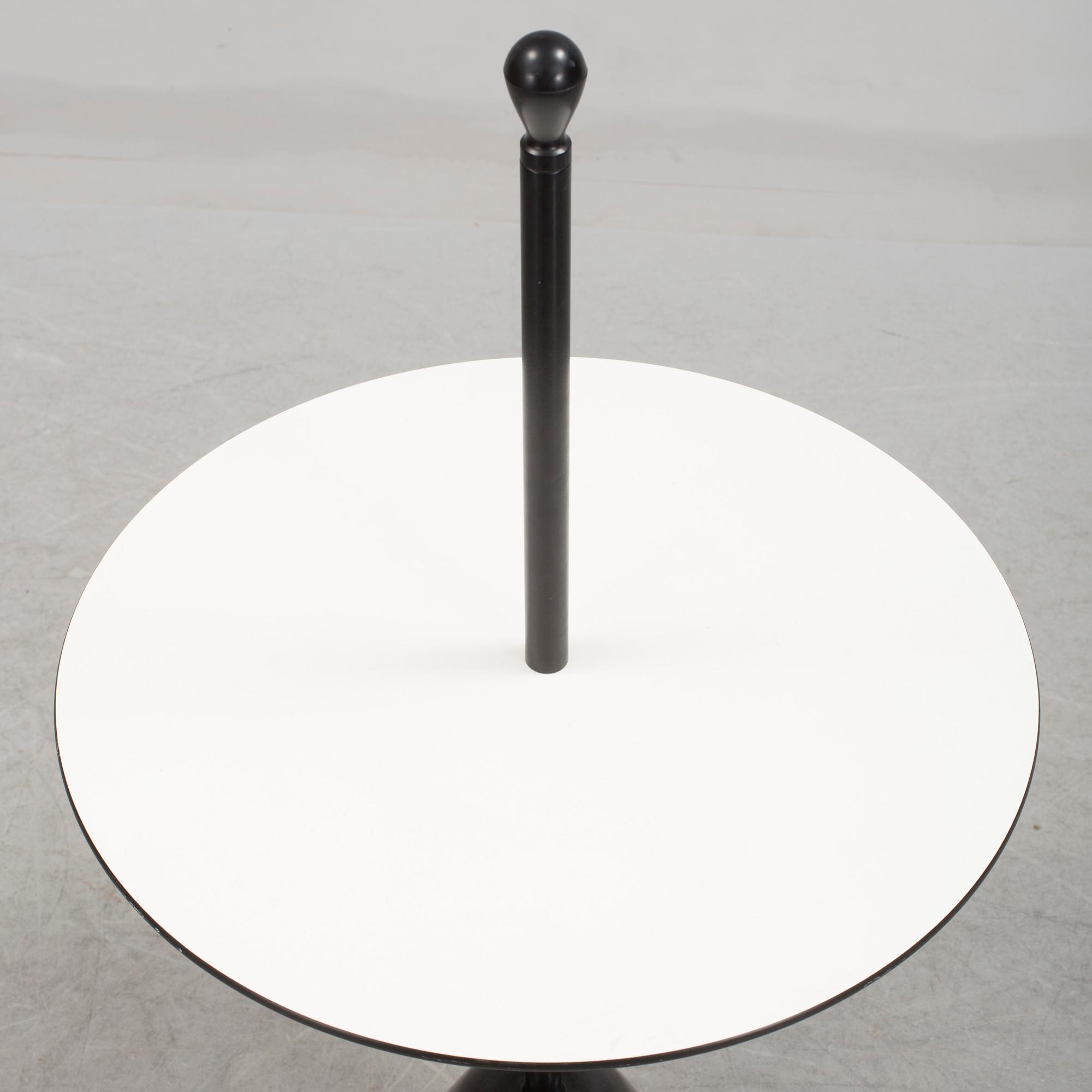 ACHILLE CASTIGLIONI, a 'Servomuto' side table form Zanotta.