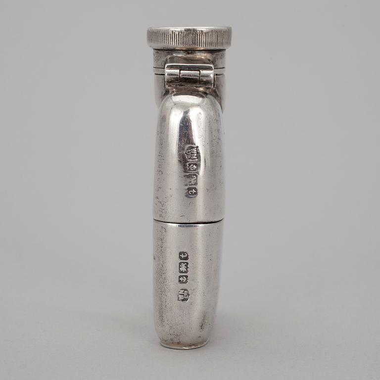 FICKPLUNTA, sterling silver, Birmingham 1918-19, WN Ltd. Vikt  93,4 g.