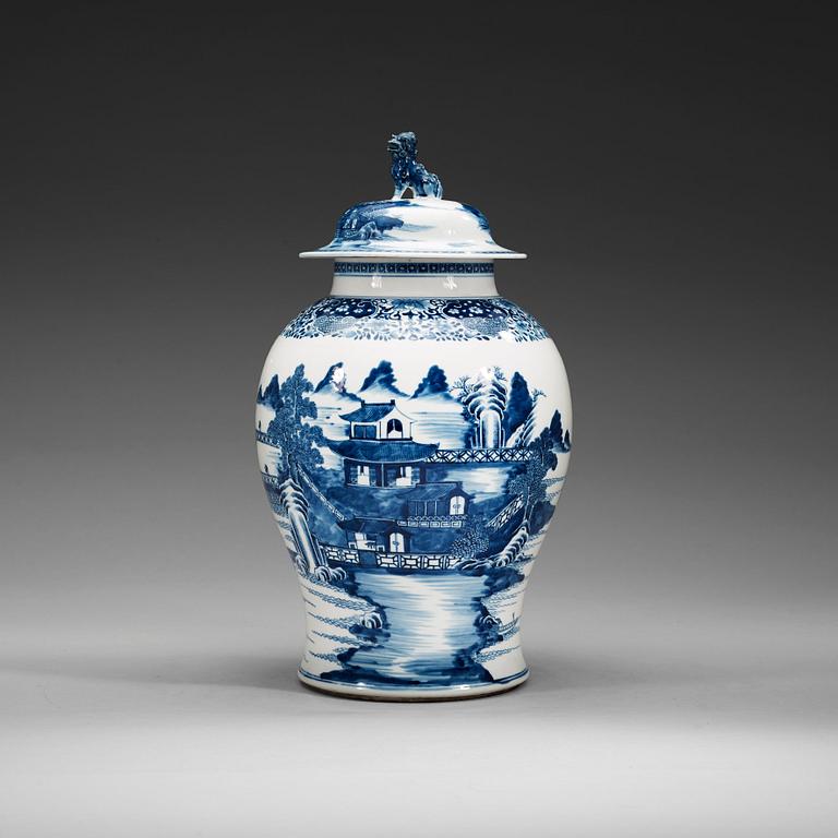 A blue and white jar with cover, Qing dynasty, Jiaqing (1796-1820).