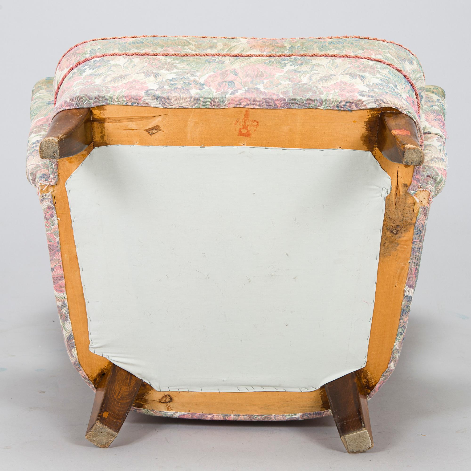 Ilmari Lappalainen, A 'Rex' armchair for Asko, mid-20th century.