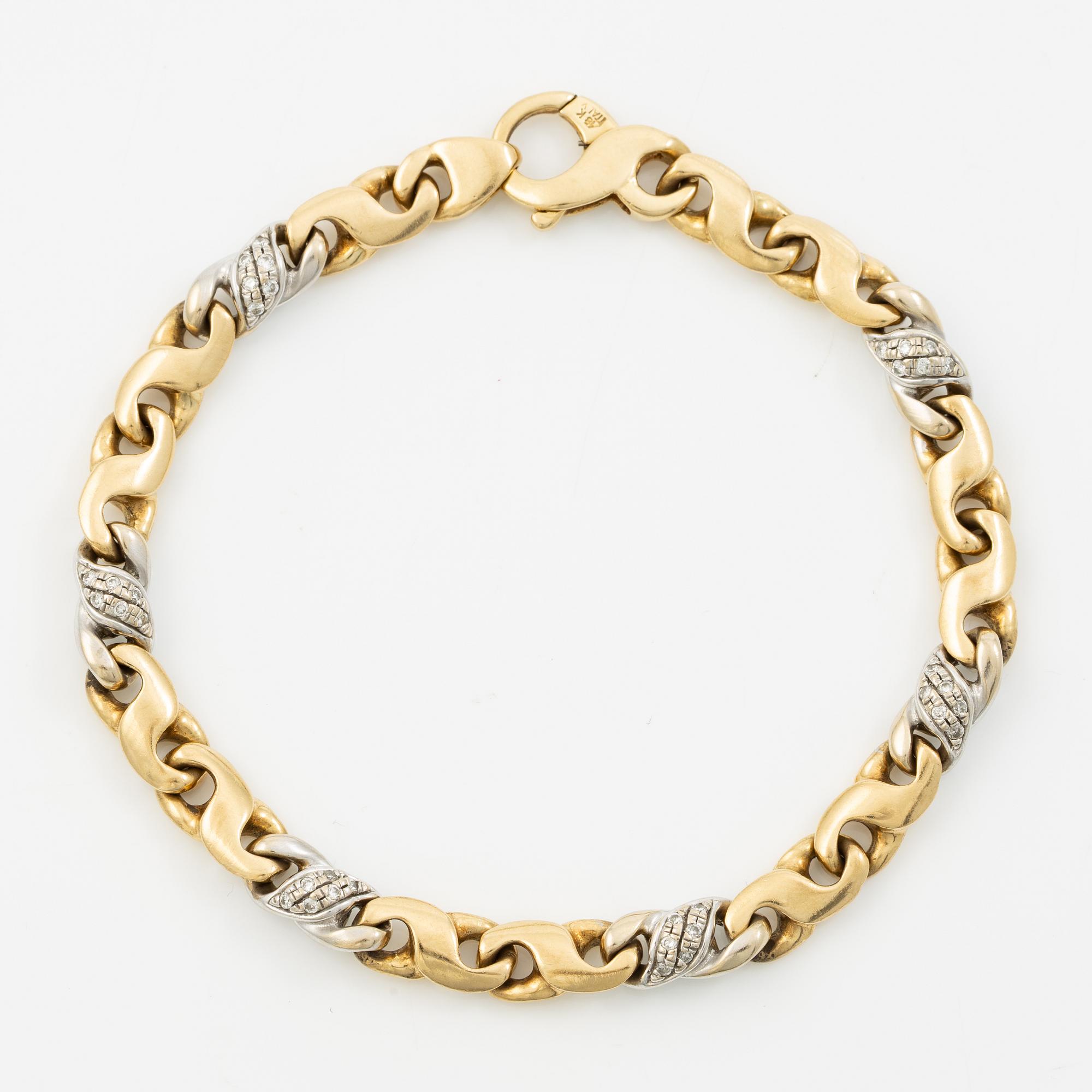 Bracelet 18K gold with diamonds.