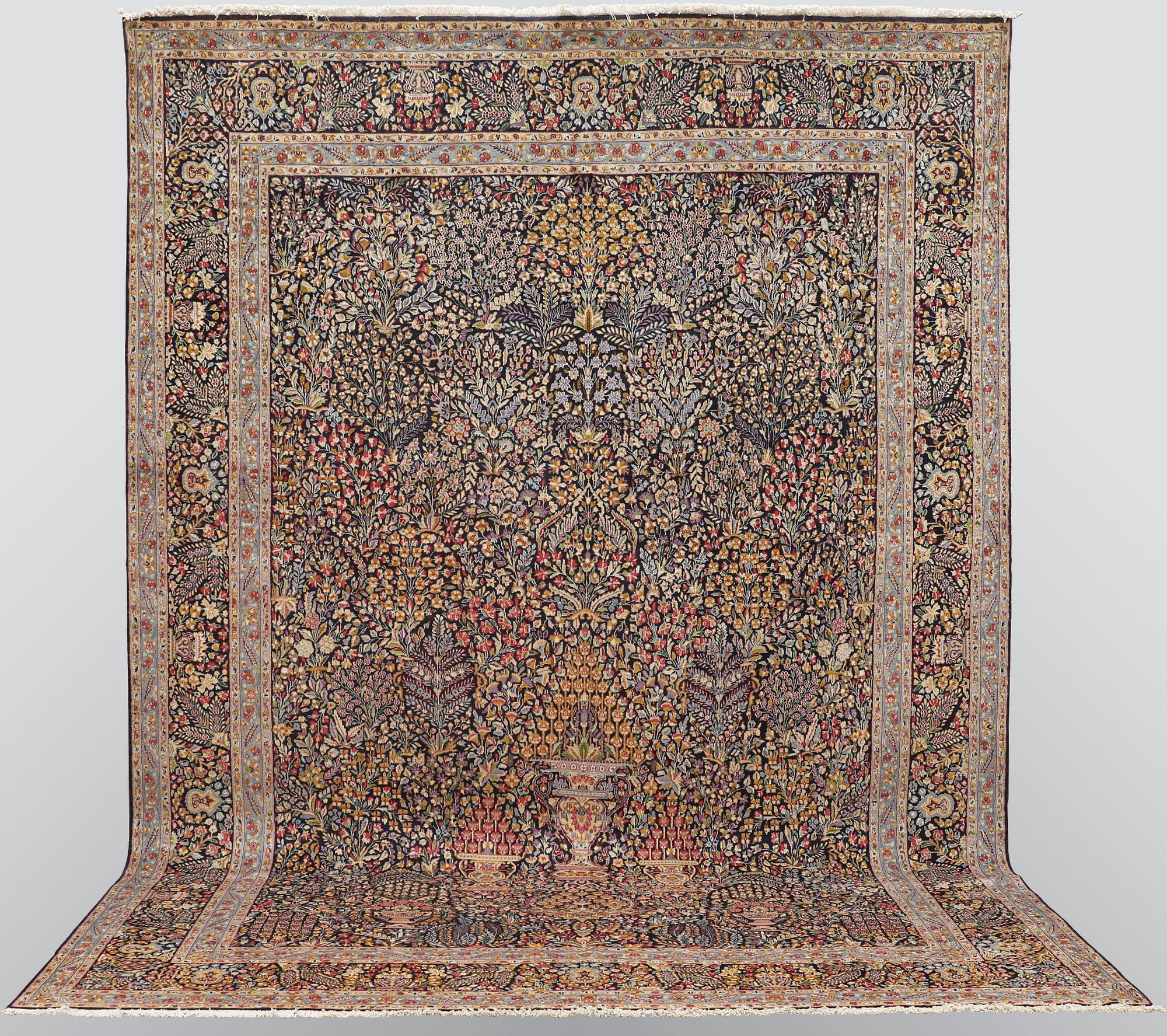 Matto, Kerman 420 x 298 cm.