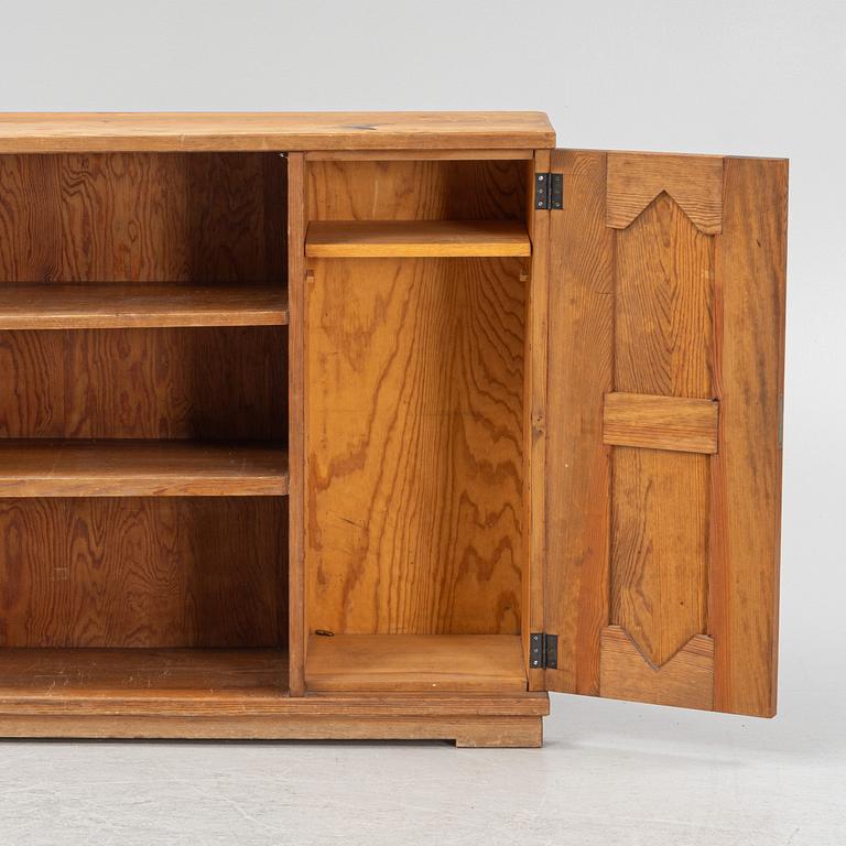 A pine 'Lovö' bookcase with cabinet, Nordiska Kompaniet, Sweden 1930's/40's.