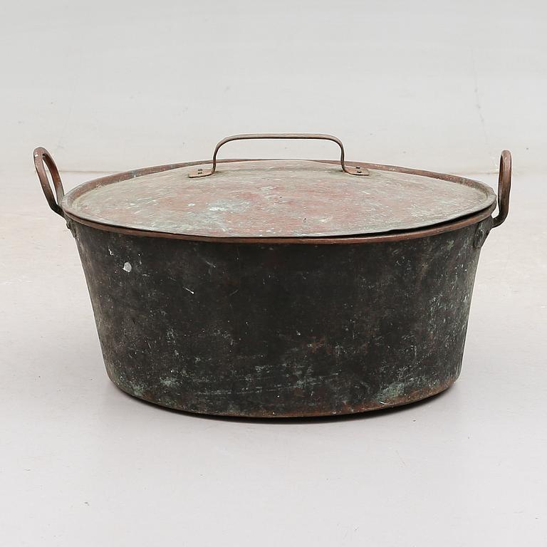 KITTEL MED LOCK, koppar, 1800-tal.
