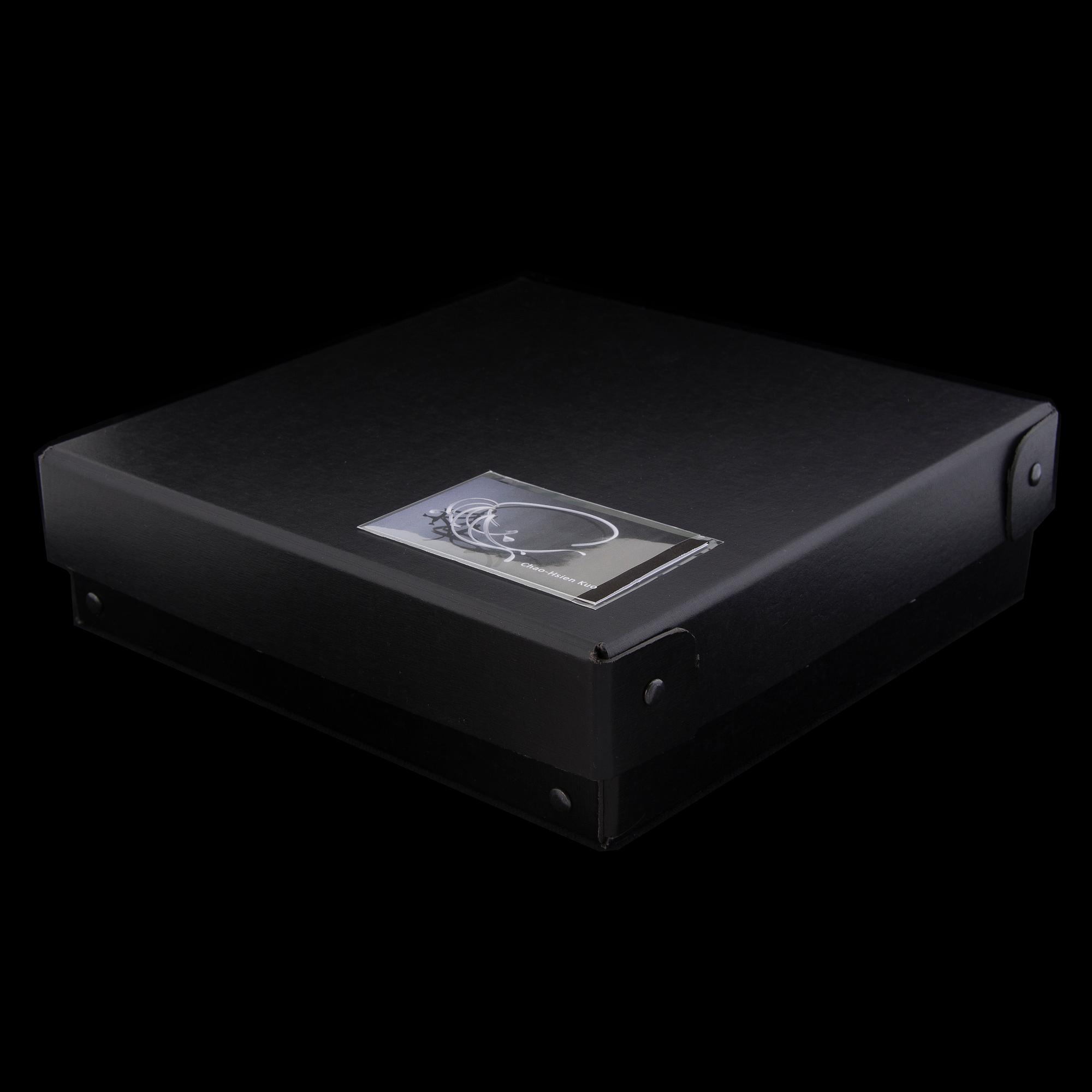 CHAO-HSIEN KUO, HALSSMYCKE, "Silver Wind with Heart Leaves", silver, 2018.