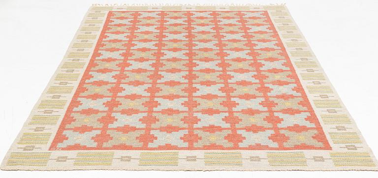 Svea Norén, a carpet, tapestry weave, ca 307,5 x 198 cm, signed SN.