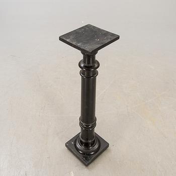 Piedestal tidigt 1900-tal.