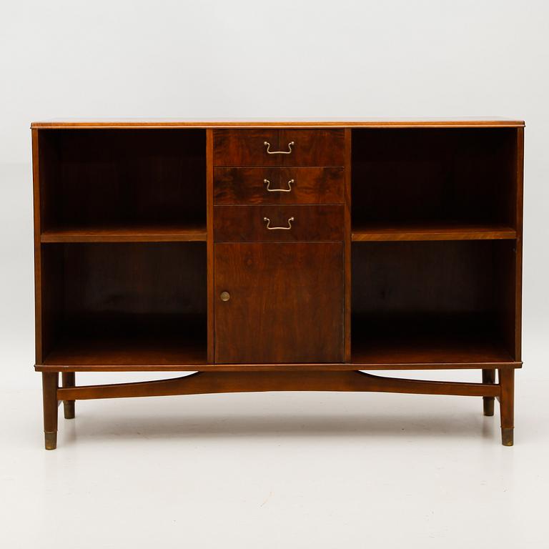 BOKHYLLA, 1900-talets mitt.