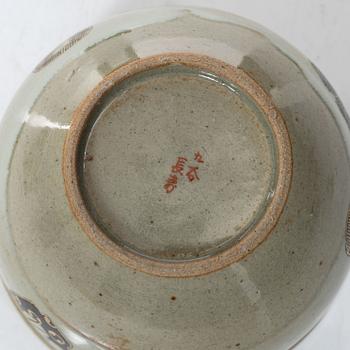 Sake-servis, sju delar, stengods, Japan, 1900-tal.