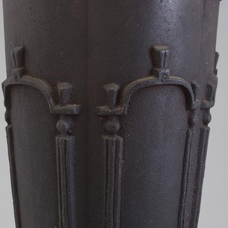 a cast iron 'Paraplyställ N:r 1' umbrella stand, Näfveqvarns Bruk.