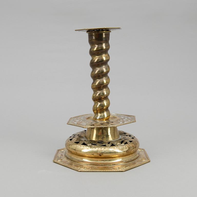 LJUSSTAKE, mässing, barock, 1700-tal.