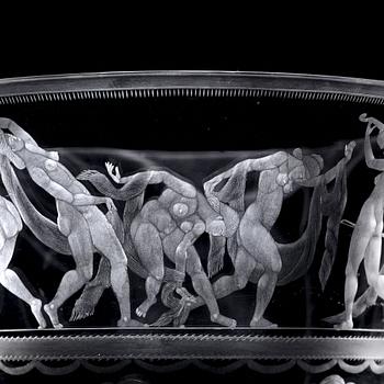 Simon Gate, an engraved glass bowl with plate, Orrefors, Sweden 1923, model 122.
