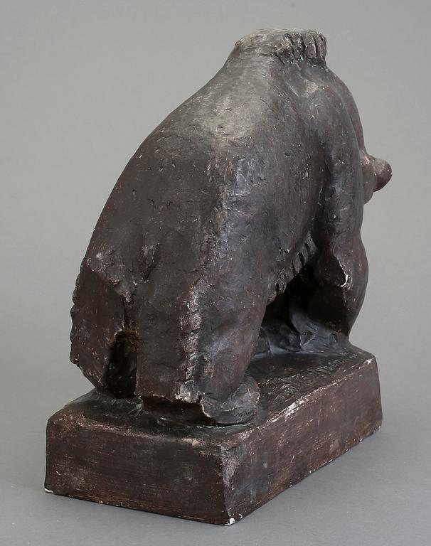 JUSSI MÄNTYNEN, skulptur, gips, signerad och daterad 1945.