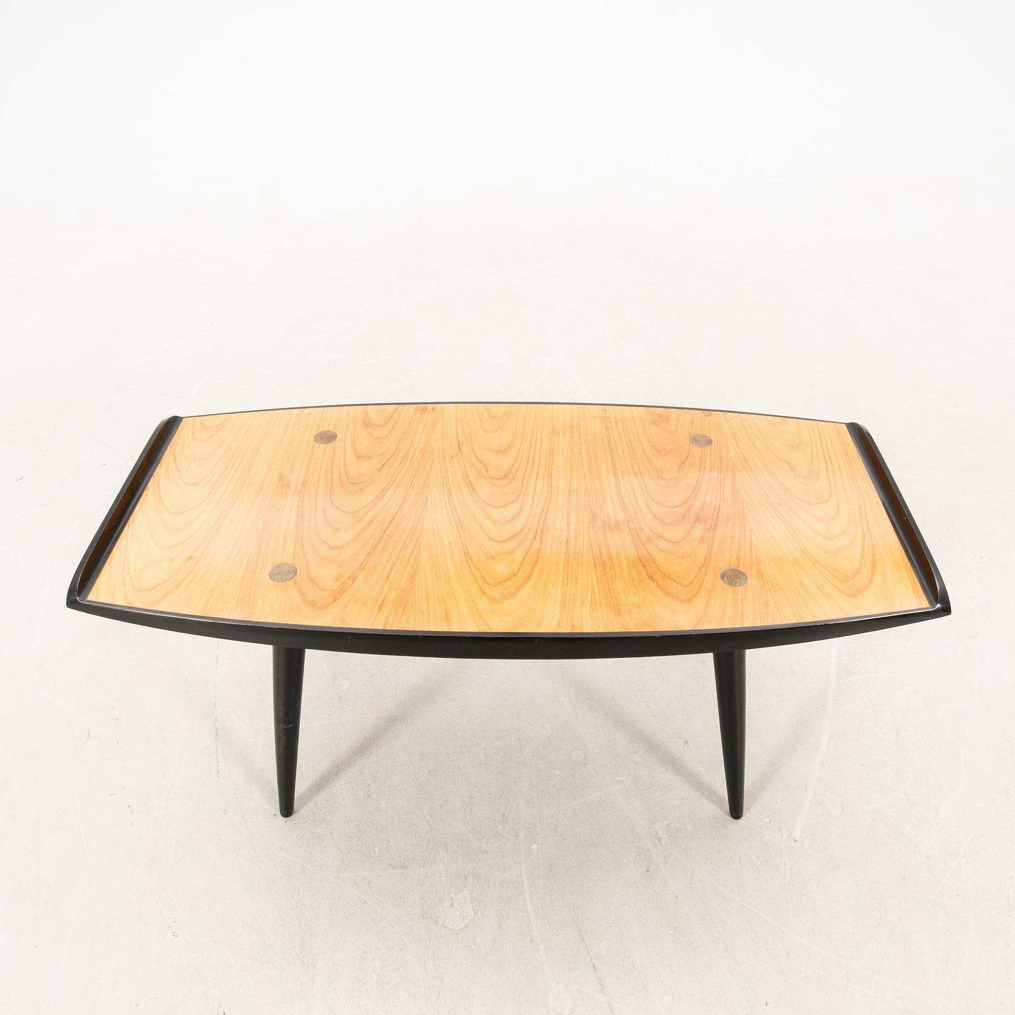 Coffee table, Treman, mid-20th century.