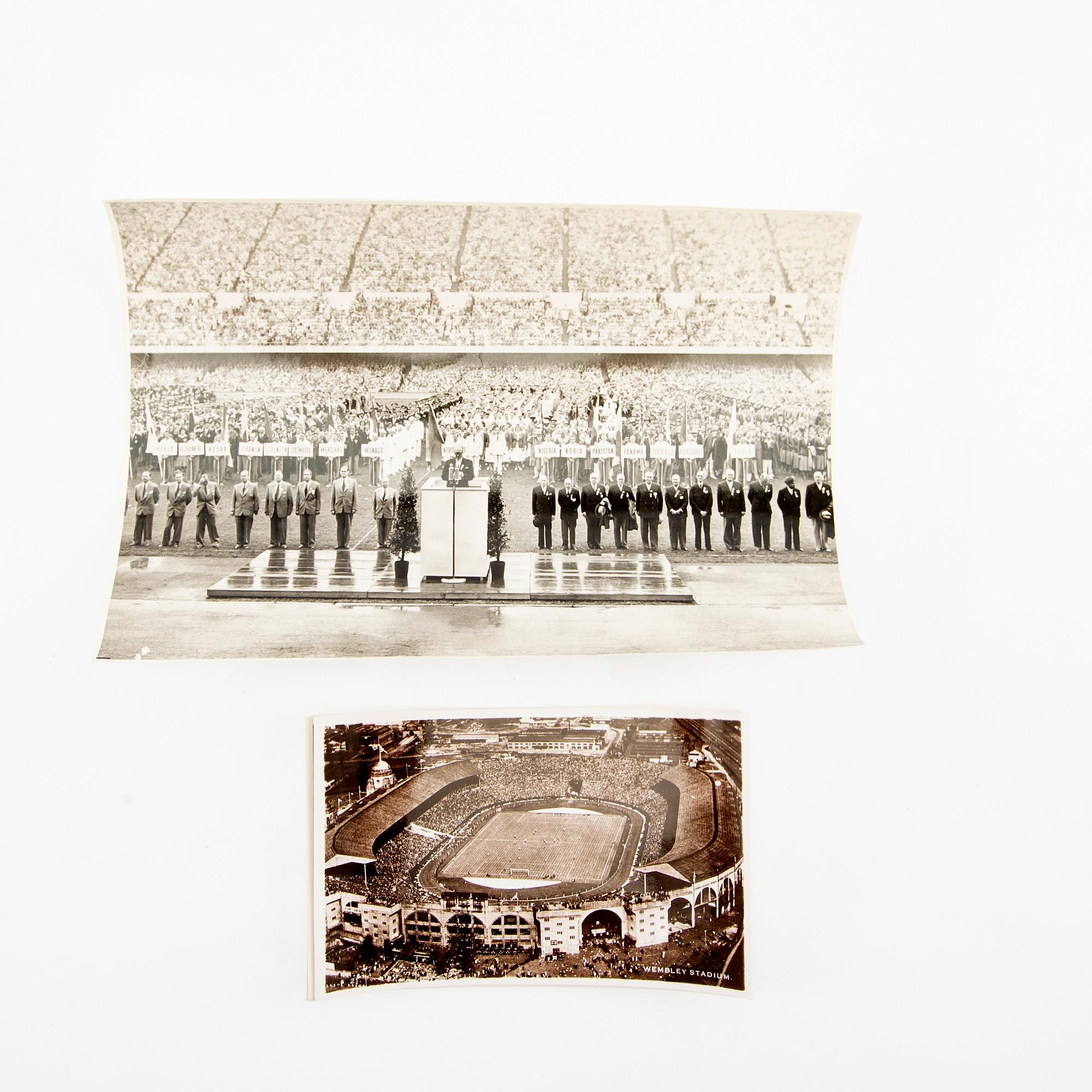 En samling Olympiad memorabilia.