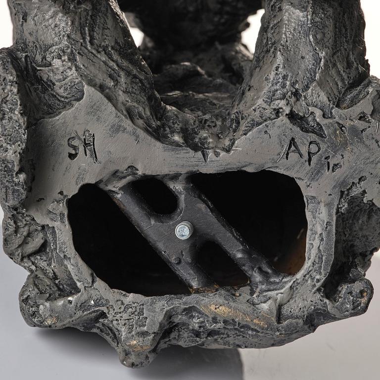 Sean Henry, "Seated man".