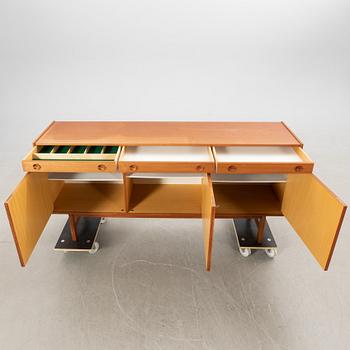 Tage Olofsson sideboard för Ulferts Tibro 1960-tal.