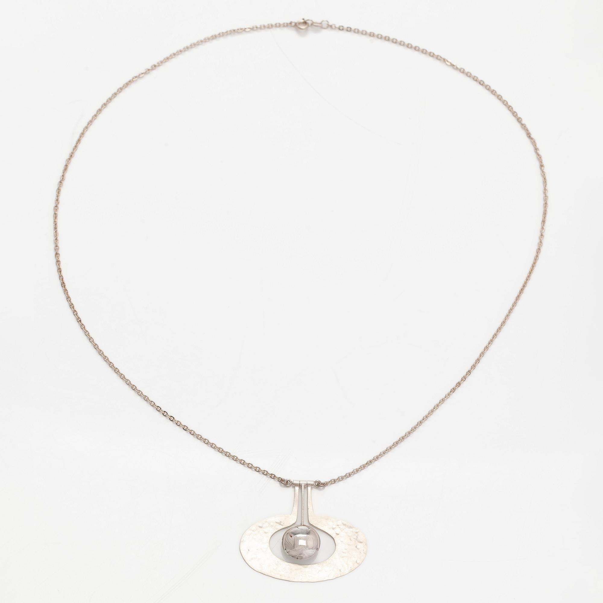 Tapio Wirkkala, hänge, "Päron", silver, Kultakeskus 1975.