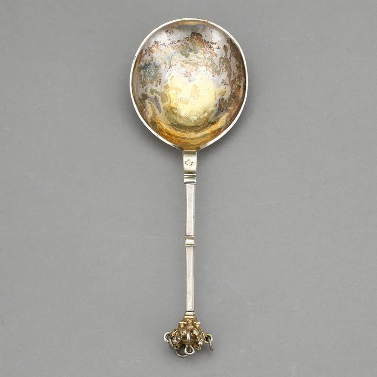 SUPSKED, silver, Christoffer Bauman, Hudiksvall 1772. Vikt ca 34 gram.