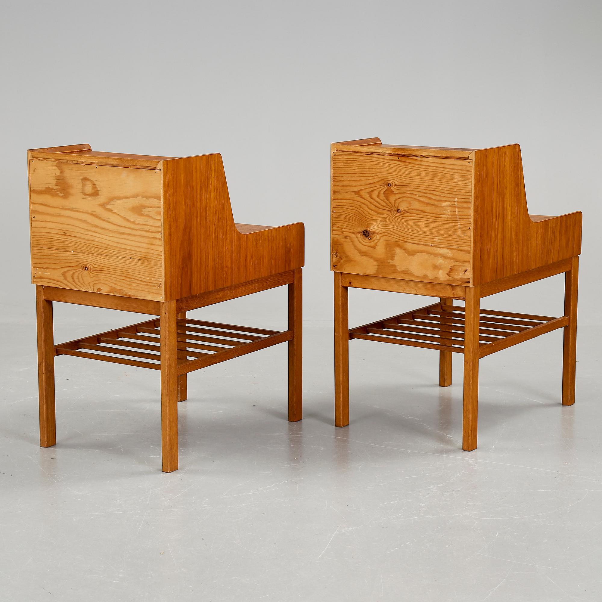 SÄNGBORD, ett par, 1950/60-tal.