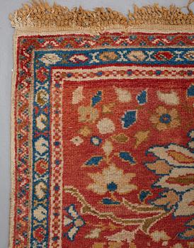 A CARPET, an antik Ziegler Mahal, ca 419,5 x 323,5 cm (as well as 1 cm flat weave at the ends).
